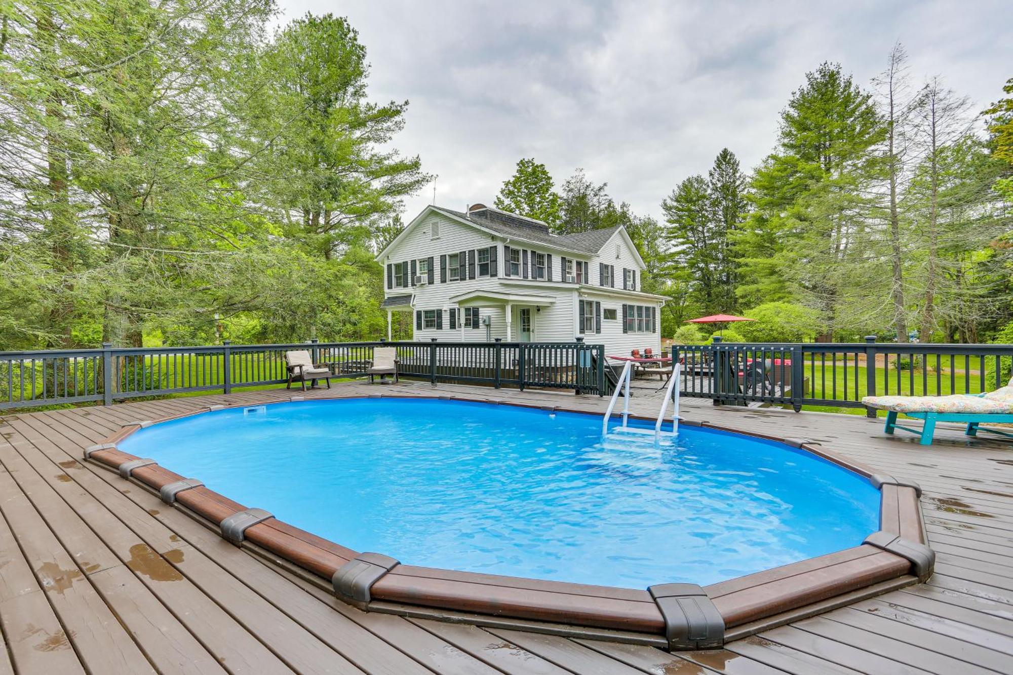 Greentown Home With Pool 7 Mi To Lake Wallenpaupack Bagian luar foto